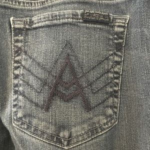 A Pocket Seven for all mankind